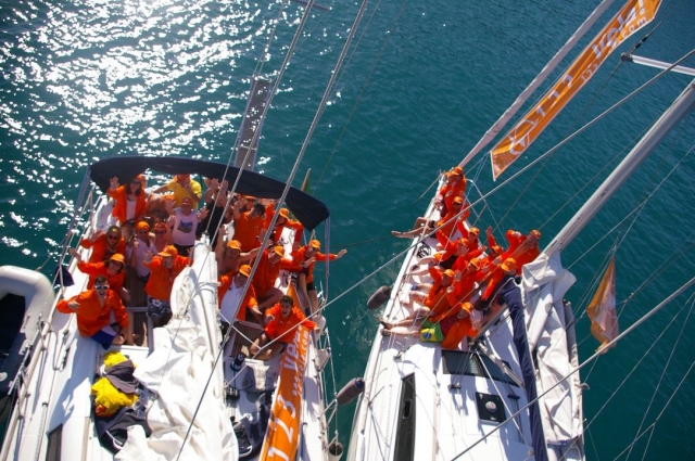 Si parte in gruppo o da soli